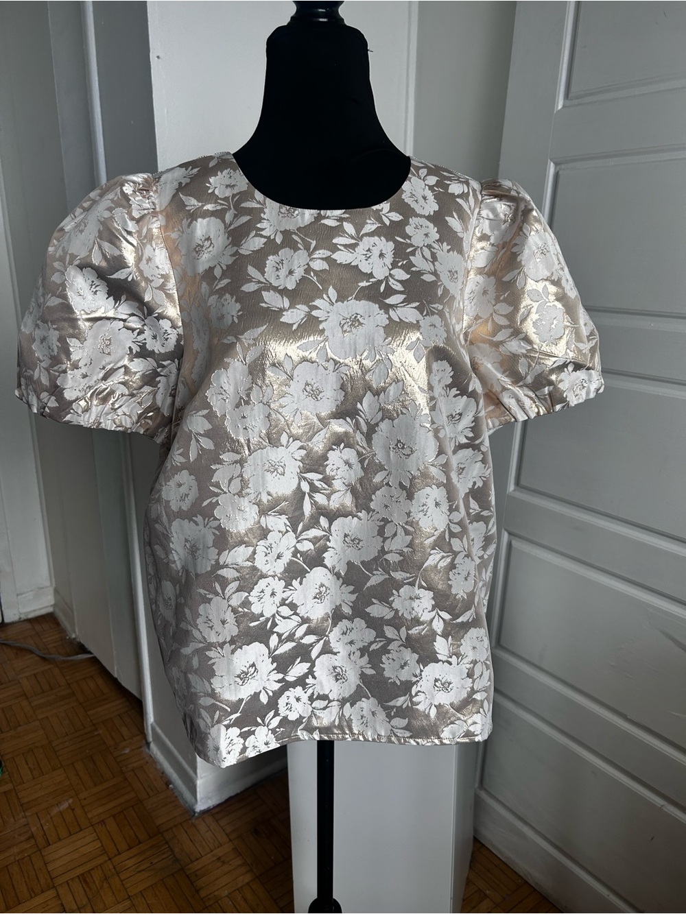 J.Crew Ivory Gold Floral Jacquard Puff Sleeve Top Size L